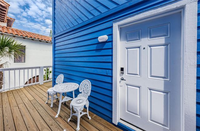 8432 W GULF BOULEVARD Jellyfish, Treasure Island, FL 33706