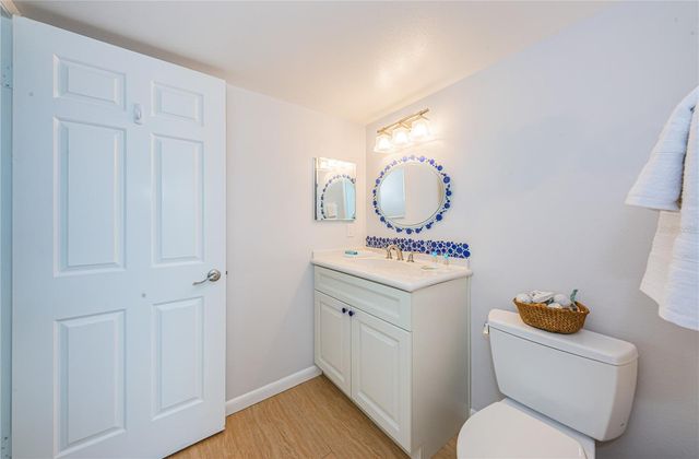 8432 W GULF BOULEVARD Jellyfish, Treasure Island, FL 33706