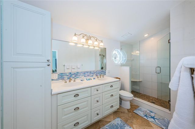 8432 W GULF BOULEVARD Jellyfish, Treasure Island, FL 33706