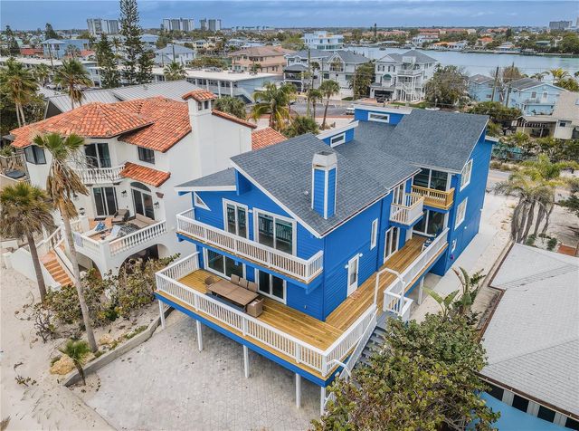 8432 W GULF BOULEVARD Jellyfish, Treasure Island, FL 33706