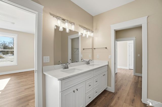 4079 Casey Drive, Lambertville, MI 48144