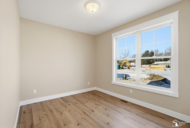 4079 Casey Drive, Lambertville, MI 48144