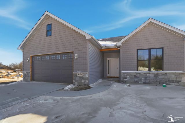 4079 Casey Drive, Lambertville, MI 48144