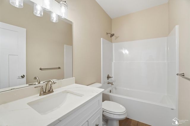 4079 Casey Drive, Lambertville, MI 48144