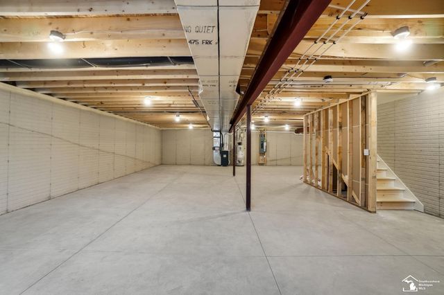 4079 Casey Drive, Lambertville, MI 48144