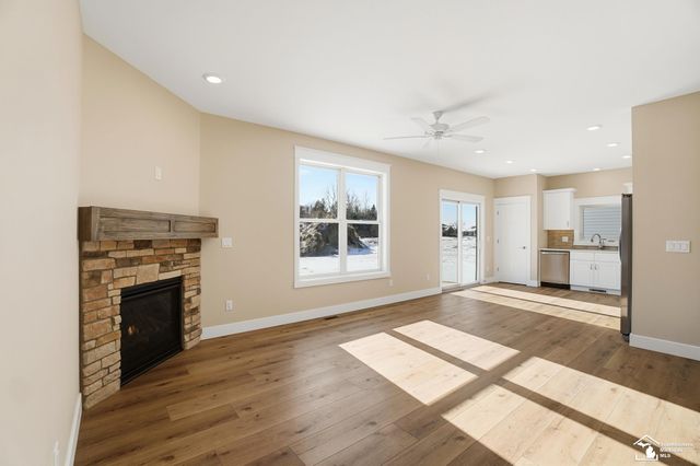 4079 Casey Drive, Lambertville, MI 48144