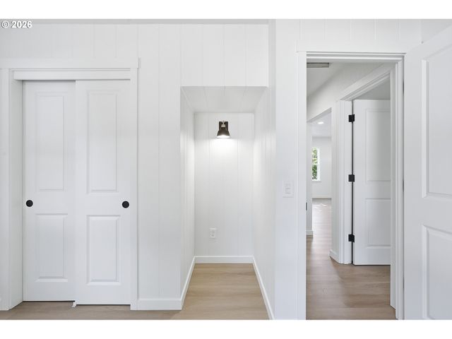 11641 Ne SISKIYOU St, Portland, OR 97220