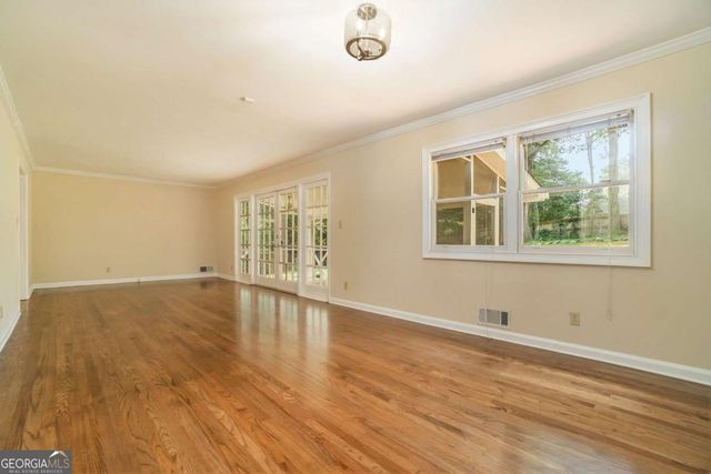 3302 Lenox Place NE, Atlanta, GA 30324