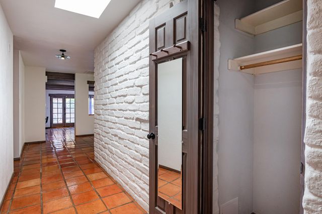 6205 Sabre Court NW, Albuquerque, NM 87107