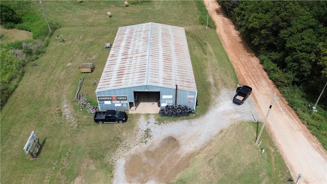 22920 Hwy 20, Jay, OK 74346