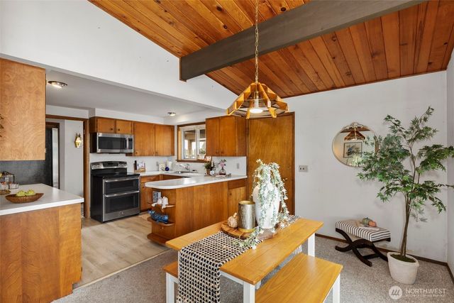 1314 NE South Petterson Road, Keyport, WA 98345