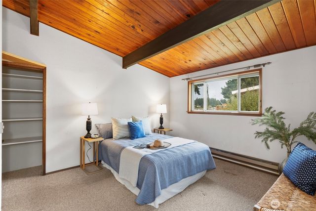 1314 NE South Petterson Road, Keyport, WA 98345