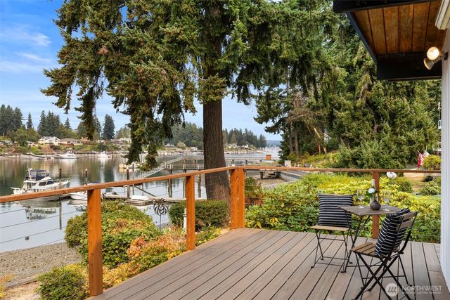 1314 NE South Petterson Road, Keyport, WA 98345