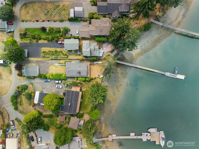 1314 NE South Petterson Road, Keyport, WA 98345