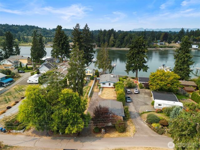 1314 NE South Petterson Road, Keyport, WA 98345