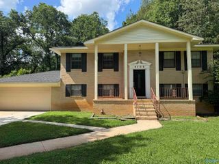 3706 Pecan Grove Drive NW, Huntsville, AL 35810
