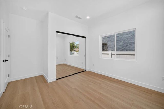 2937 10th Avenue, Los Angeles, CA 90018