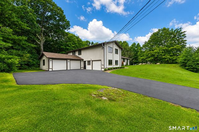 634 Aspen Lane, Orange, CT 06477
