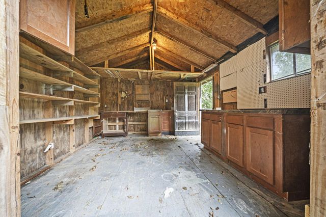 2349 Warfield Drive, Grove City, OH 43123