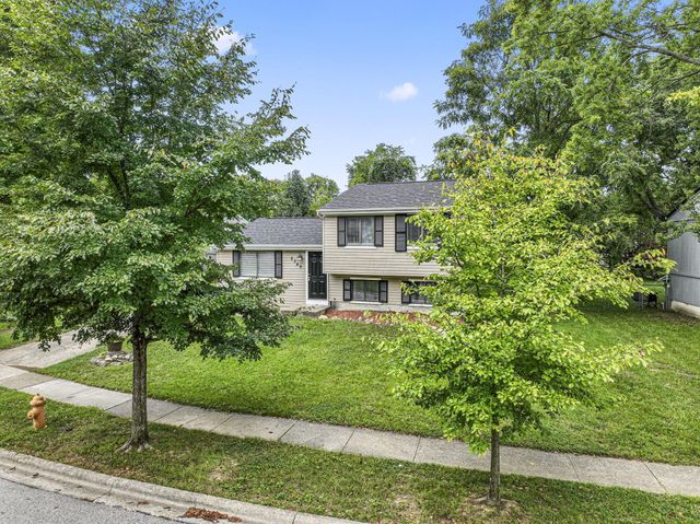 2349 Warfield Drive, Grove City, OH 43123