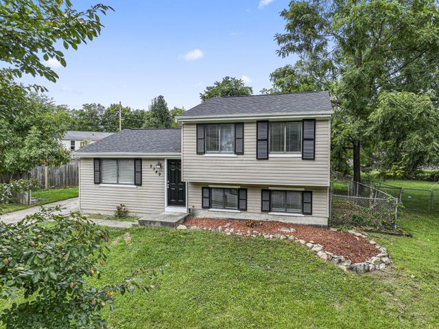 2349 Warfield Drive, Grove City, OH 43123