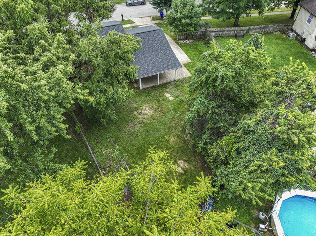 2349 Warfield Drive, Grove City, OH 43123