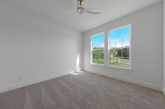 1002 Andrea Michele Lane, Glenn Heights, TX 75154