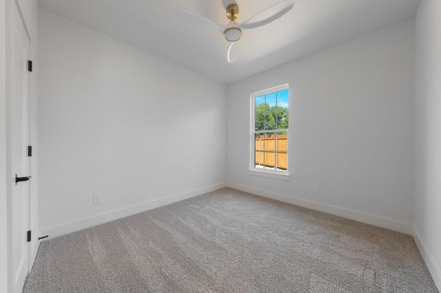 1002 Andrea Michele Lane, Glenn Heights, TX 75154
