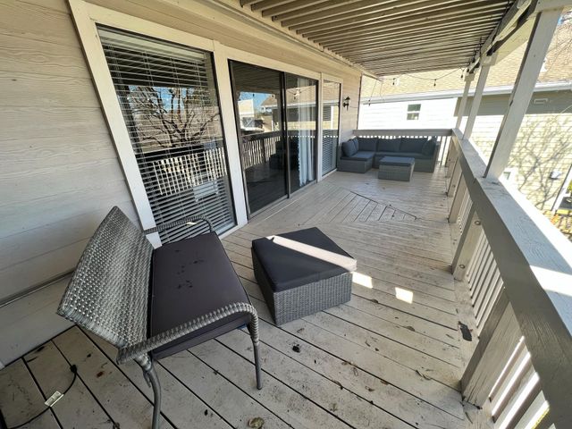 129 April Point Drive N, Conroe, TX 77356