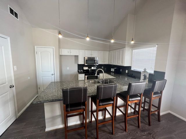 129 April Point Drive N, Conroe, TX 77356