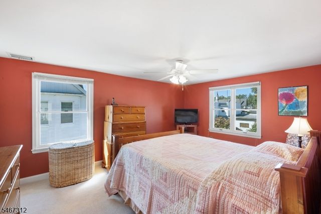 7 Prospect St, Far Hills Boro, NJ 07931