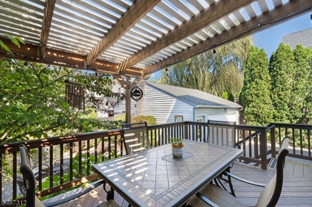 7 Prospect St, Far Hills Boro, NJ 07931