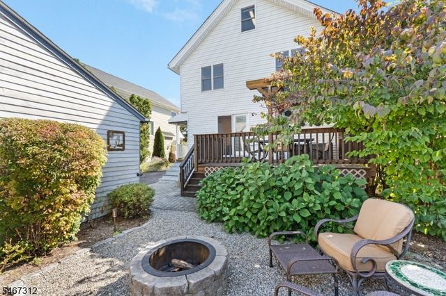 7 Prospect St, Far Hills Boro, NJ 07931