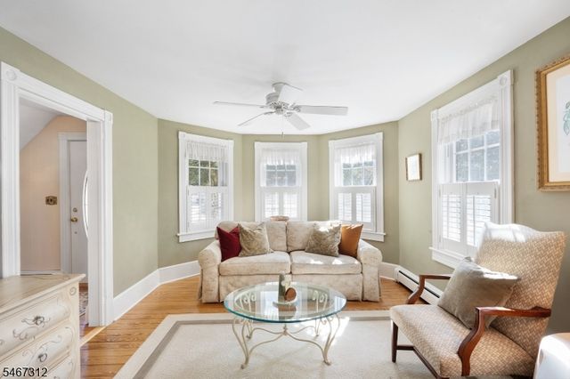 7 Prospect St, Far Hills Boro, NJ 07931
