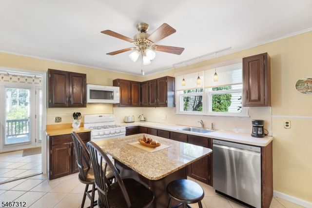 7 Prospect St, Far Hills Boro, NJ 07931