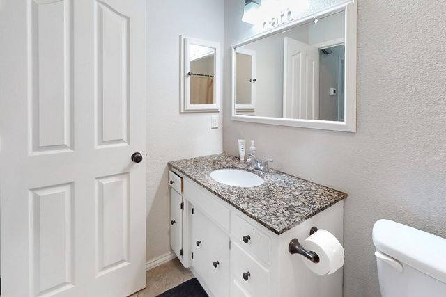 606 Nightingale Way, Wheatland, CA 95692