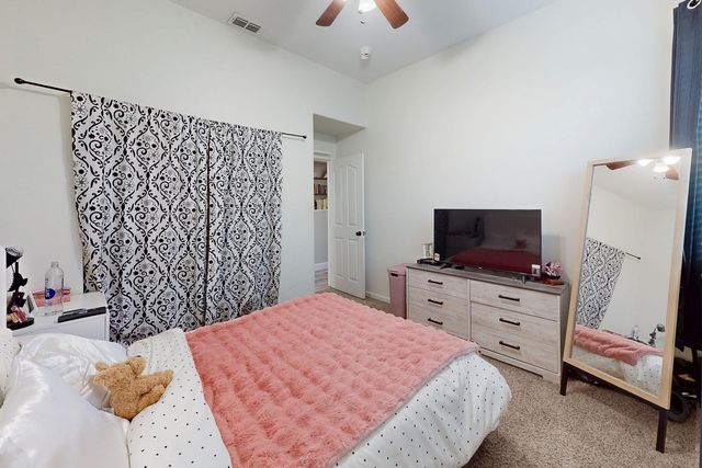 606 Nightingale Way, Wheatland, CA 95692