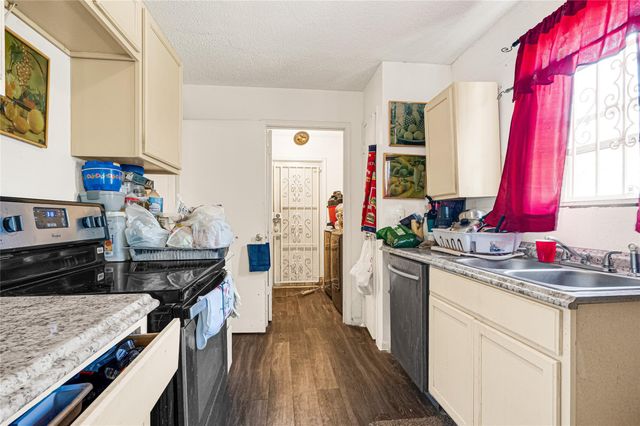 12326 South Drive, Houston, TX 77099