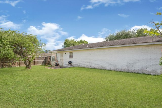 12326 South Drive, Houston, TX 77099