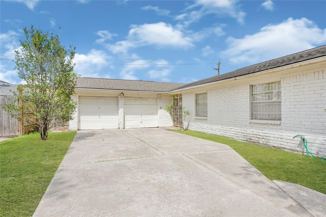 12326 South Drive, Houston, TX 77099