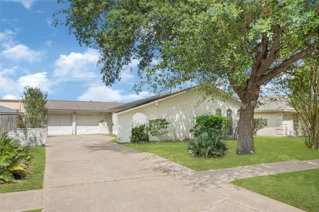 12326 South Drive, Houston, TX 77099