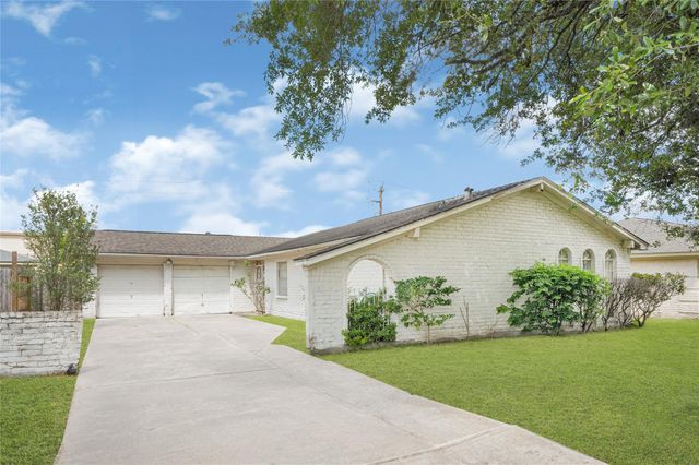 12326 South Drive, Houston, TX 77099