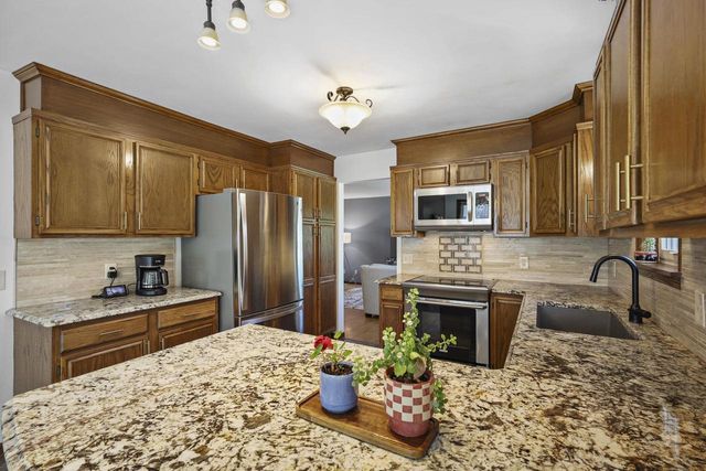 118 Vilas Hibbard Parkway, Lodi, WI 53555