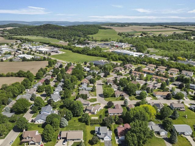 118 Vilas Hibbard Parkway, Lodi, WI 53555