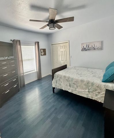 217 W Oleander Dr., South Padre Island, TX 78597