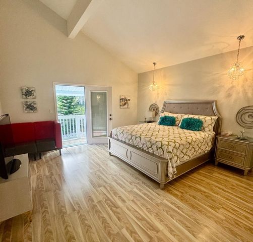 217 W Oleander Dr., South Padre Island, TX 78597