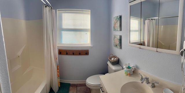 217 W Oleander Dr., South Padre Island, TX 78597