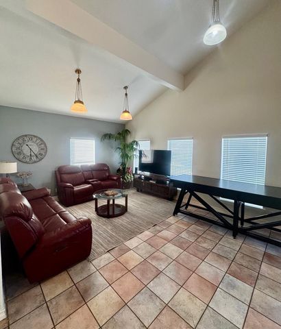 217 W Oleander Dr., South Padre Island, TX 78597