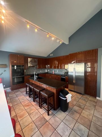 217 W Oleander Dr., South Padre Island, TX 78597