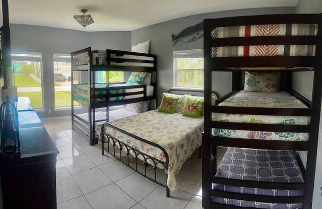 217 W Oleander Dr., South Padre Island, TX 78597